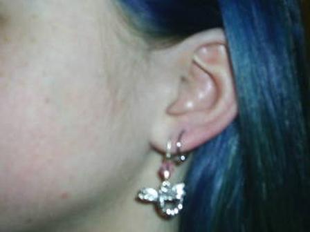 Earring With Intricate Design – Ear Piercings