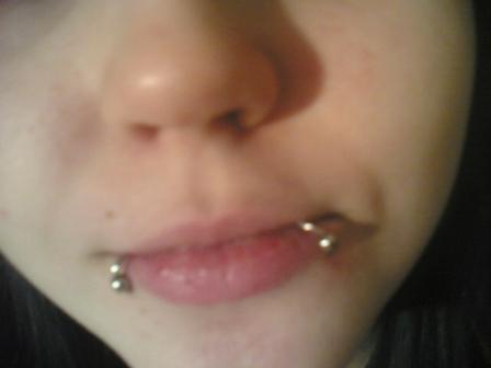 lips-piercing-7