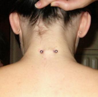 neck-piercing-11