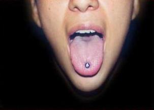 tongue-piercing-1