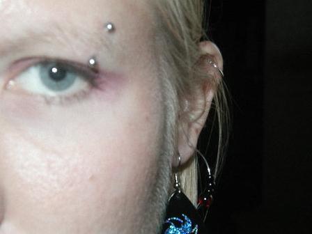 eyebrow-piercing-21