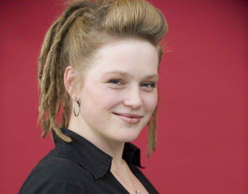 Crystal Bowersox Ear And Labert Piercing 2