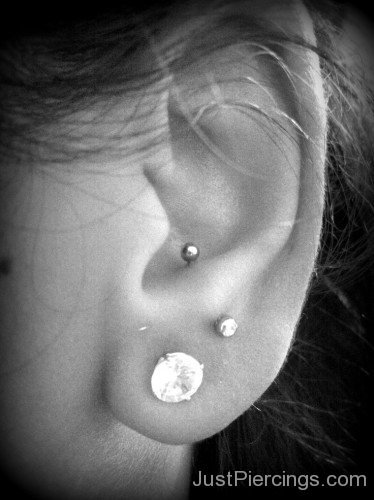 Awesome Lobe And Anti Tragus Piercing