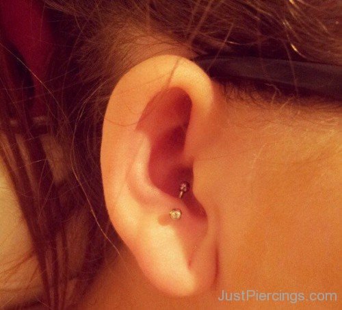 Young Anti Tragus Piercing