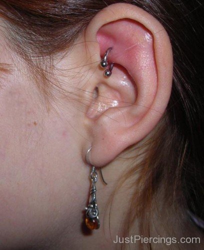 Awesome Lobe And Rook Piercing