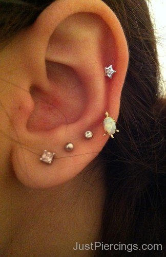Helix Star And Lobe Piuercing
