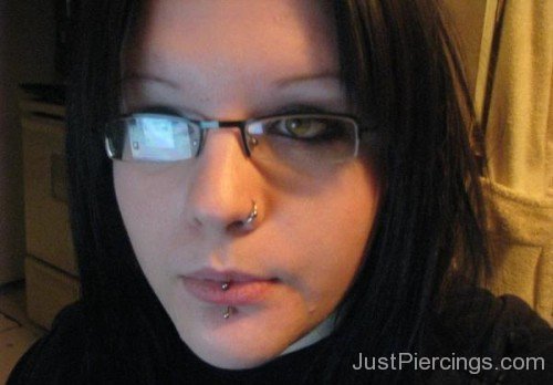 A Verical Labret Piercing