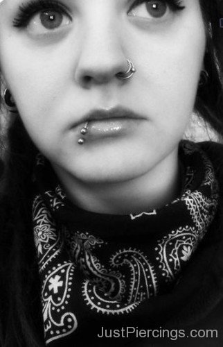 Nose And Spider Bites Piercings