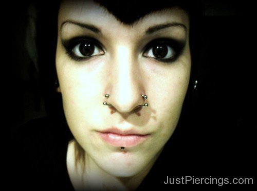 Nose Double Piercing