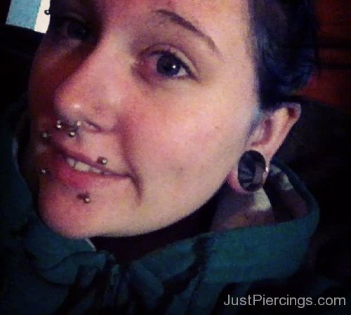 Dolphin Bites And Septum Piercing