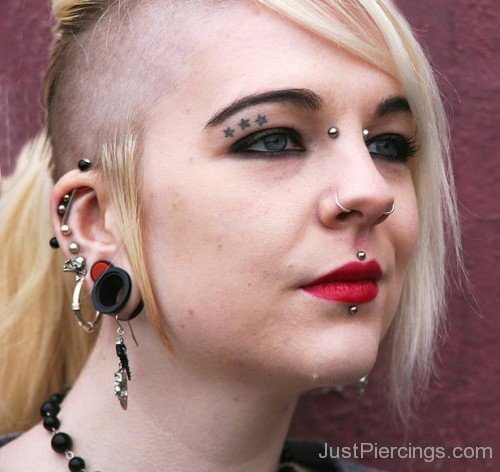 Scaffold And Full Face Piercings
