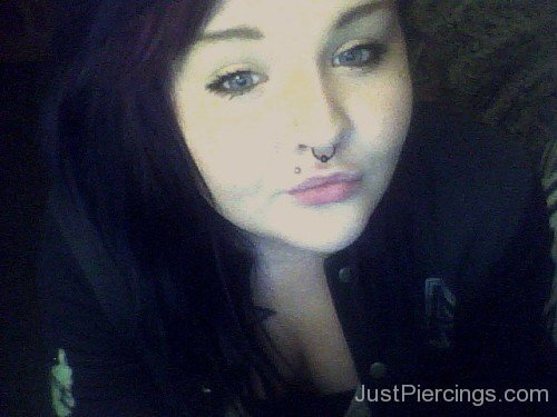 Septum And Madonna Piercing For Girls