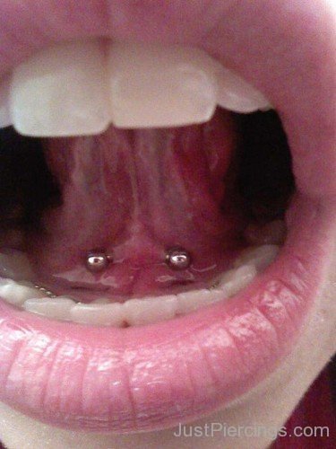 Tongue Piercing Frenulum