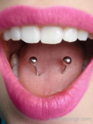 Tongue Piercing Image 