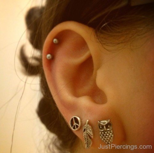 Double Helix And Lobe Piercings