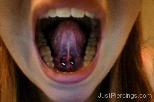 Horor Web Tongue Piercing