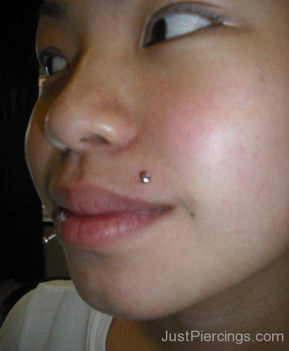 Monroe Piercing And Labret Piercing
