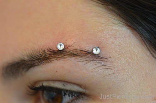 Eyebrow Piercing With Beautiful Studs-JP123