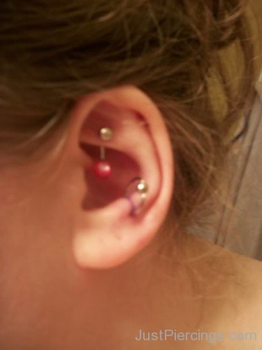 Picture Of Anti Tragus Piercing-PN123