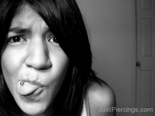Tongue Piercing Scarleth Blanco-JP123