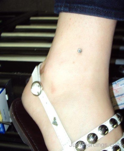 Ankle Piercing With Stylish Stud-JP12317