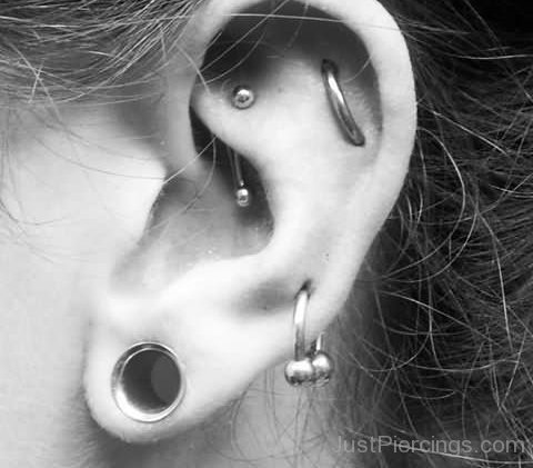 Beautiful Left Ear Orbital Piercings-JP12307