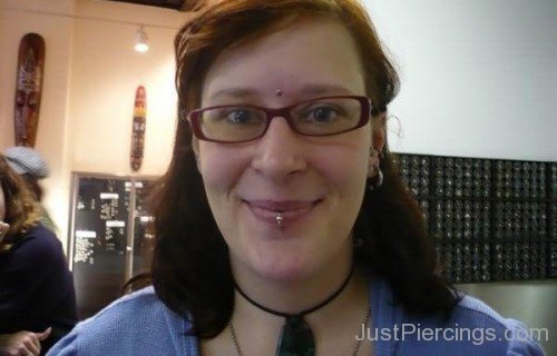 Centre Labret And Third Eye Piercing-JP12308