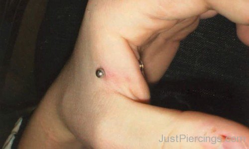 Hand Piercing With Silver Stud For Girls-JP12311