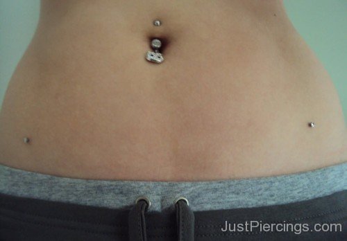 Kitty Ring Navel Piercing And Hips Piercing-JP12339