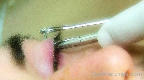 New Eyelid Piercing For Girls-JP12319
