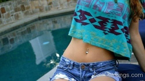 Nice Piercing On Belly Button-JP12370