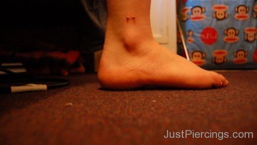 Tiny Ankle Piercing-JP12334