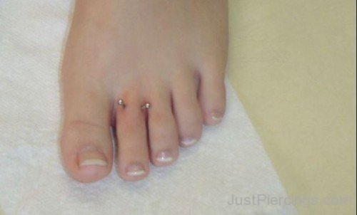 Witch Piercing With Curved Barbell-JP12317