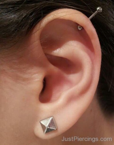 Lobe And Rim Piercing With Barbell-JP12310