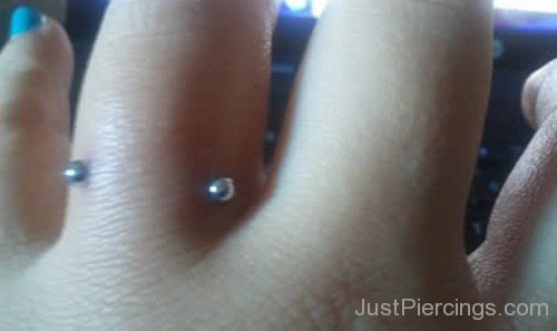 Piercing For Fingers Closeup-JP12313