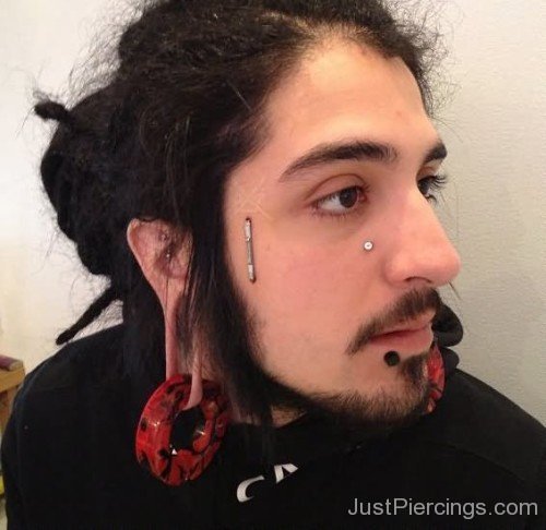 Staple Piercing On Men Face-JP12313