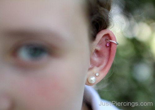 Dual Lobe And Cartilage Piercing