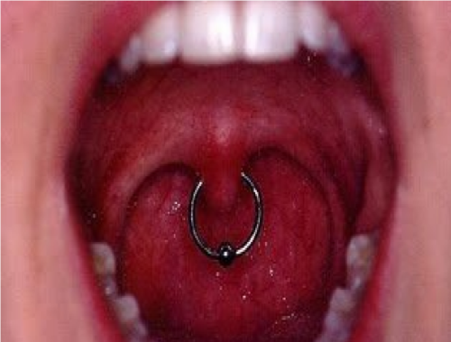 Uvula piercing