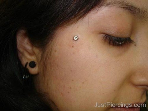 Dermal Teardrop Piercing-JP142