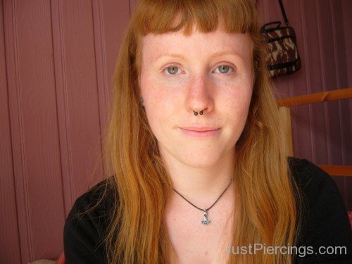 Girl With Septum Piercing-JP1084