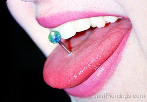 Attractive Tongue Piercing-JP401