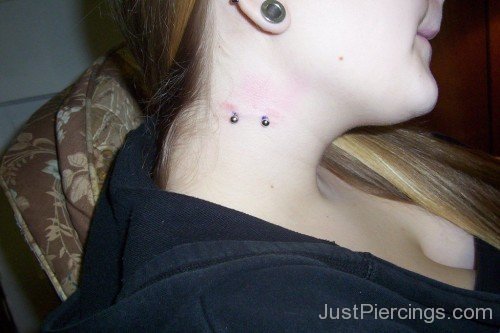 Awesome Neck Piercing-JP110