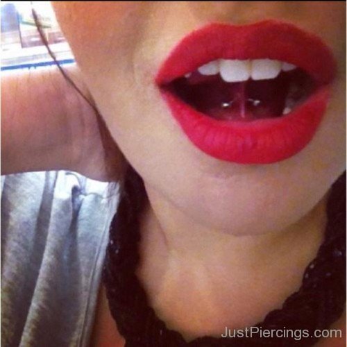 Frenulum Piercing With Red Lips-JP127