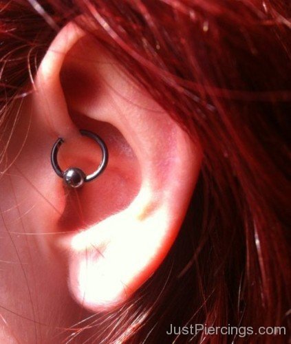 Girls Anti Helix Piercing with Ball Closure Ring-JP125