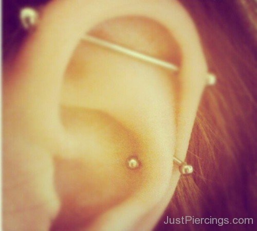 Industrial And Snug Piercing With Gold-JP1062