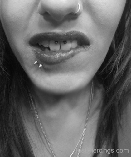 Labret And Lip Piercing-JP139