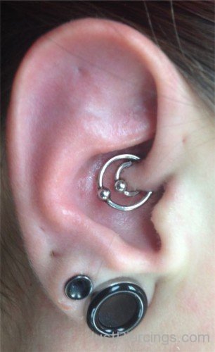 Rook Ear Piercing-JP152