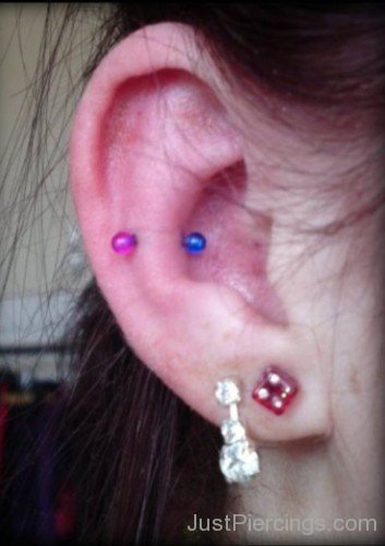 Snug Ear Piercing With Colored Curved Barbell-JP1129