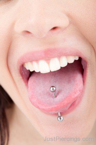 Tongue Piercing 2-JP1091