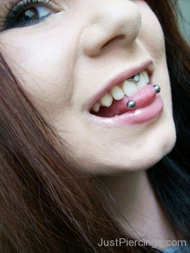 Tongue and gum piercing-JP436